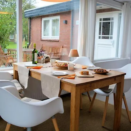 Holiday home Zeelicht