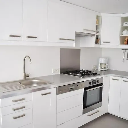 Holiday home Zeelicht